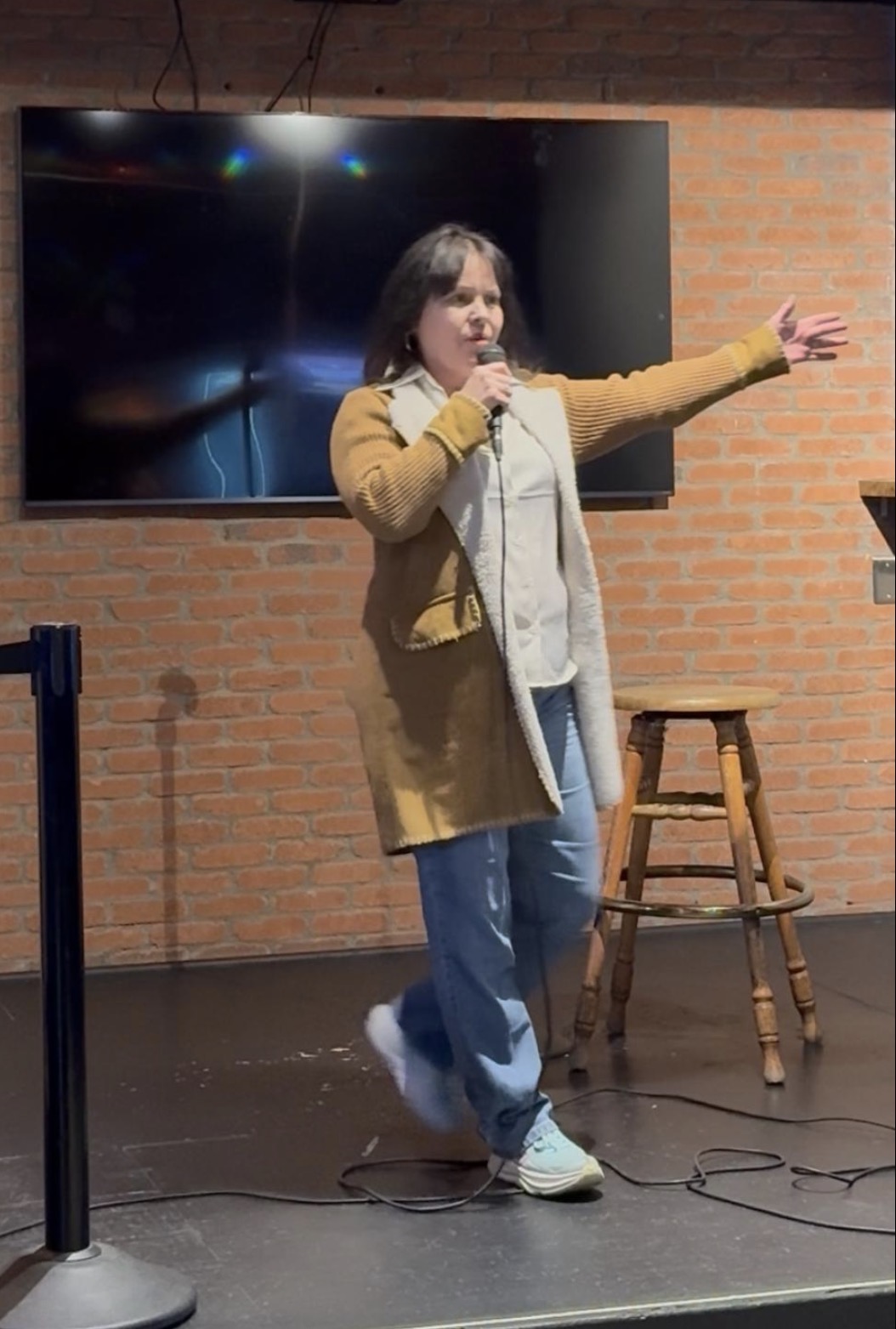 Suzanna Brown clean comedy clips on Instagram